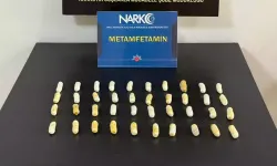 Midesinden 40 kapsül yasak madde çıktı