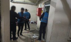 Hakkari'de yükümlülerden eğitime temizlik desteği