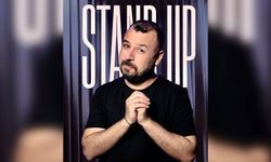 Tiyatrocu Erdal Kaya Hakkari’de izleyiciyle buluşuyor