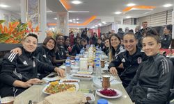 Futbolun centilmenlik ruhu Hakkari'de yaşandı!