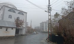 Hakkari’de soğuk ve yağışlı hava etkisini gösterdi