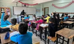 Hakkari'de okullar yarın tatil edildi