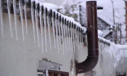 Hakkari’de soğuk alarmı: sıcaklık -12’ye düşecek