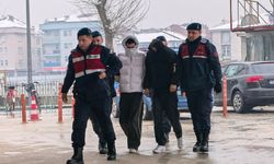 İnternet kablolarını çalan 2 şüpheli tutuklandı