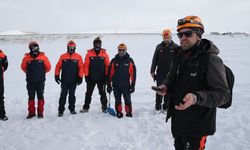 Hakkari AFAD personeli çığa karşı eğitiliyor