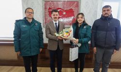 Dünya Gümrük Günü’nde Çukurca Kaymakamı Cebeci’ye ziyaret