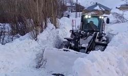 Esendere’de kapanan yollar ulaşıma açıldı