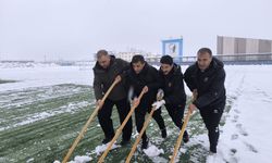 Futbol için emek: Zap Spor teknik heyeti sahada