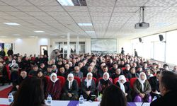 DEM Parti Hakkari İl Örgütü’nden Suriye gündemi toplantısı