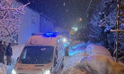 Kar engeline rağmen hasta hastaneye ulaştırıldı