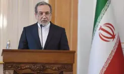 İran’dan Zelenskiy’e: Dünya palyaçolardan bıktı