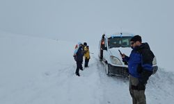 Süphan Dağı’nda zorlu kurtarma operasyonu