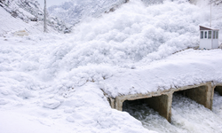 Hakkari'de 8 madenci mahsur kaldı!