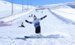 Hakkari'deki Mergabütan Kayak Merkezi cıvıl cıvıl