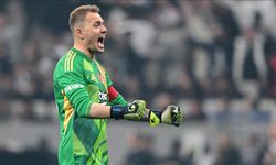 Beşiktaş'ta Mert Günok ile yollar ayrıldı