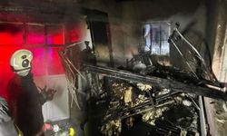 Yüksekova’da korkutan yangın: Ev küle döndü