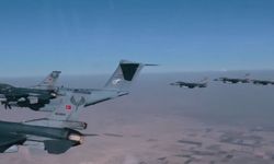 MSB'den 9 bin feetten paraşüt atlayışı paylaşımı