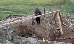 'Kanalizasyon' bahanesiyle kazı yapan 4 defineciye suçüstü