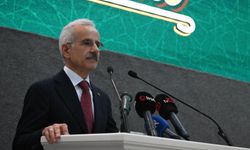 Uraloğlu: 15 yaş altına sosyal medya kısıtlaması geliyor