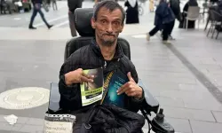 Yüzde 90 bedensel engelli, tek eliyle 3 kitap yazdı