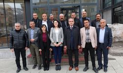 DEM Parti Hakkari'deki muhtarlarla  buluştu
