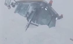 2 bin 540 rakımlı Sahara Geçidi'ne çığ düştü