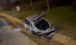 Araçlar birbirine girdi: 5 yaralı