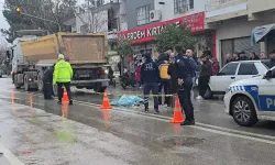 Yolun karşısına geçerken TIR çarptı: Yaya öldü