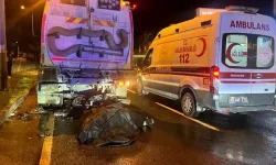 Temizlik aracı ile çarpışan motosikletin sürücüsü öldü