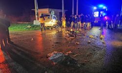 Kamyon ile minibüs çarpıştı: 2 yaralı