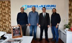 Hakkari İl Sesi Gazetesi'nden BİK Müdürü Karadağ’a ziyaret