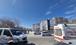 Sınıfta cıva paniği: 14 öğrenci hastanede