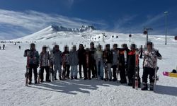 13 çocuk denetimli serbestlikte kayakla buluştu