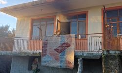 Evinde çıkan yangında hayatını kaybetti