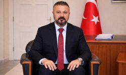 Hayırsever iş insanı Özel’den Şemdinli ve Derecik’e destek