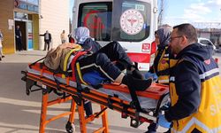 Tamir ettiği traktörün altında kaldı, ağır yaralandı