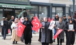 ‘Artık çocuklarımızı gömmeyelim, silahları gömelim’