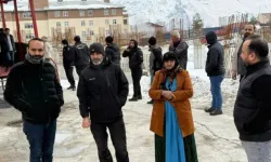 Hakkari’de tutuklanan 7 seyyar satıcı serbest bırakıldı