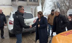 Belediye Eş Başkanından evi yanan aileye ziyaret