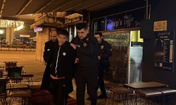 15 yaşındaki çocuk, hırsızlık yaptığı kafede yakalandı