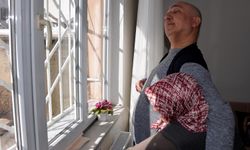 2 Yıldır oğluna bakan annenin yürek burkan isteği