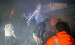 Evin deposunda çıkan yangından 40 güvercin öldü