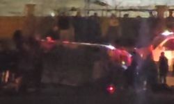 Otomobille çarpışan minibüs devrildi: 2 ölü, 12 yaralı