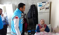 Yatalak hastaya evde diş tedavisi