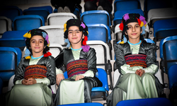 Hakkari'de halk oyunları il birinciliği yarışması yapıldı