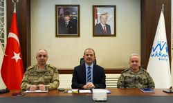 Vali Taşyapan, güvenlik toplantısına katıldı