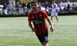 Yüksekovalı futbolcu kaza geçirdi