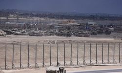 İsrail, Gazze’ye açılan tüm kapıları kapattı