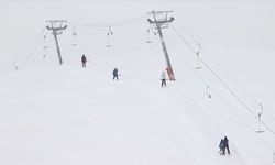 Kayak merkezlerinde en fazla kar Hakkari'de ölçüldü