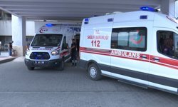 Oğlunu bıçaklayanı av tüfeğiyle vurdu